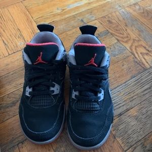 Jordan 4
